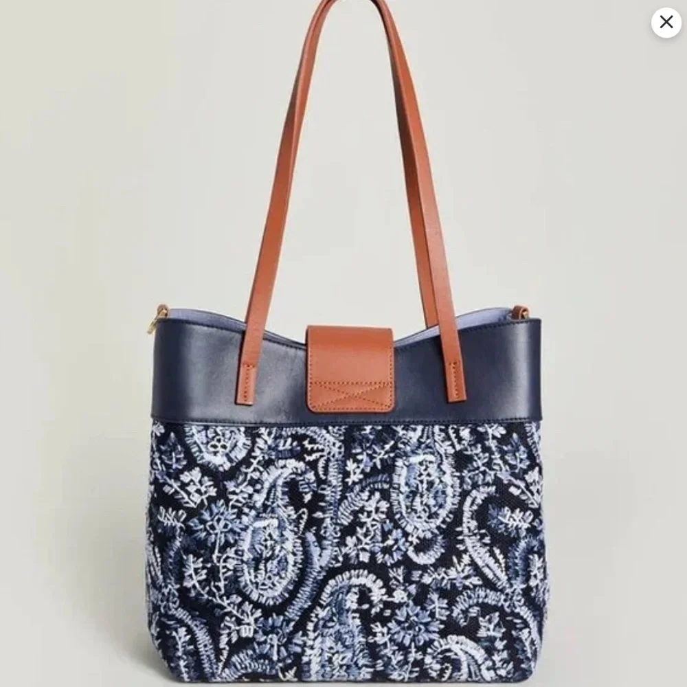 Spartina 449 Olivia Tote Marsh Boardwalk Tote NWT NEW Leather and Embroidered - Picture 2 of 11